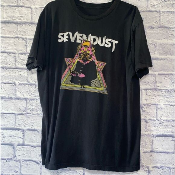 Sevendust Band T Shirt Mens Black Super Rare. - Picture 1 of 8